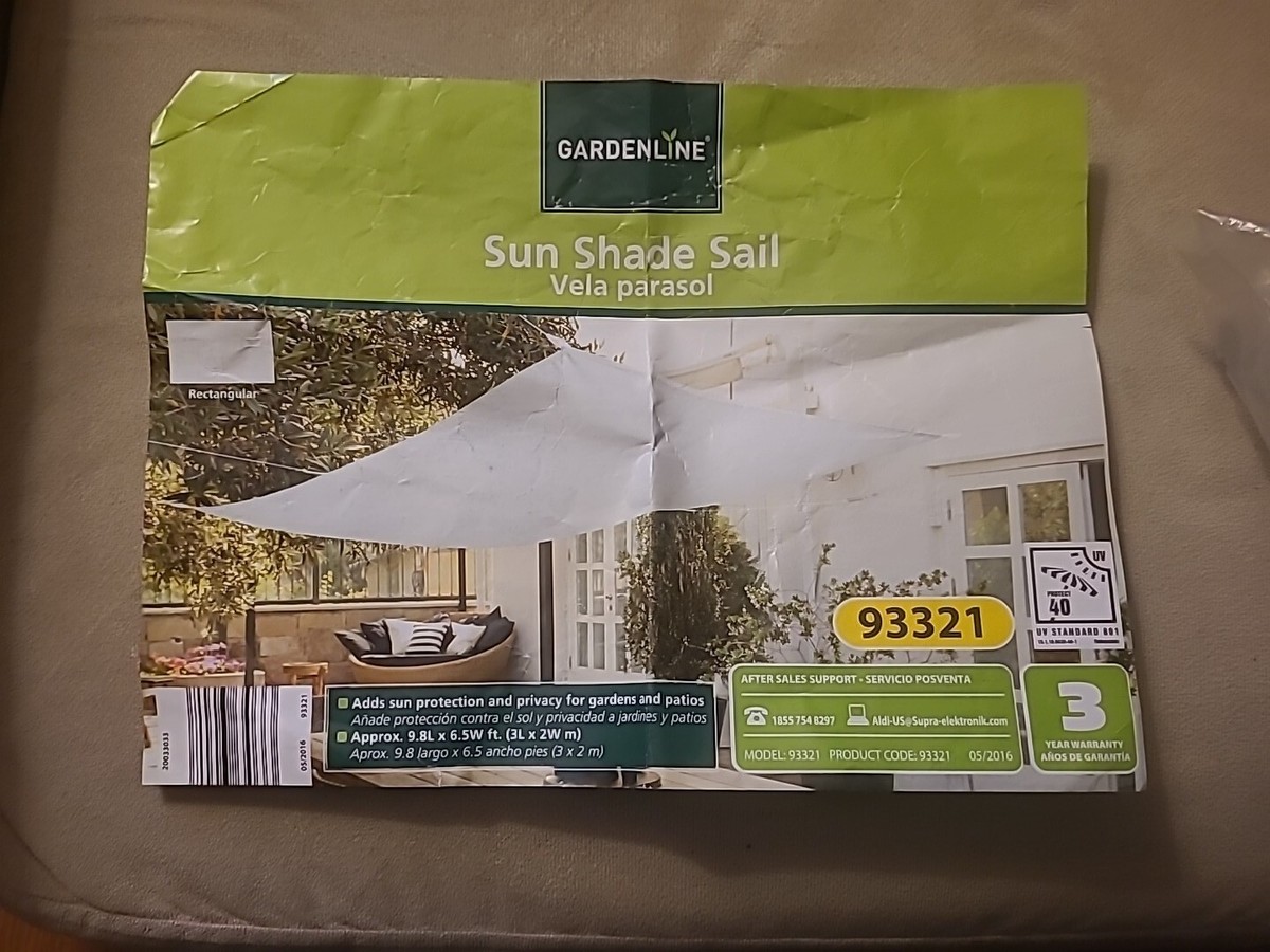 Sun Shade Sail Canopy Rectangle White UV Block Sunshade (Outdoor) Never  Used!