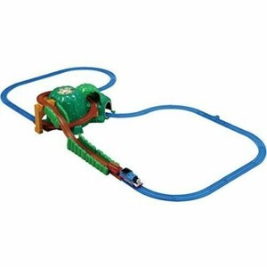 thomas the tank engine mountain track