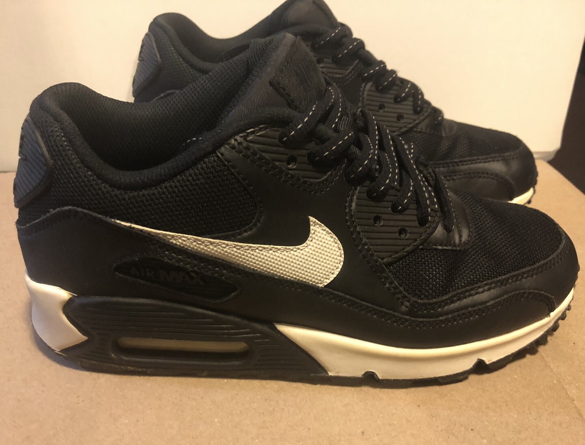 nike air max 90 black size 5.5