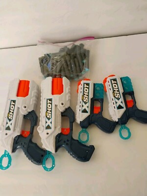 Lot Of 4- Kids X Shot Zuru Blasters Guns With 45 Darts Party Pack Bundle, FUN!