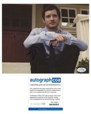 Elijah Wood "Wilfred" AUTOGRAPH Signed 'Ryan Newman' 8x10 Photo B ACOA