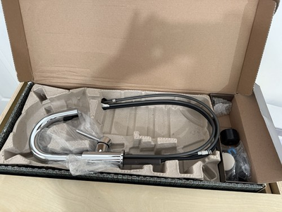 #ad Brizo 63920LF PC Solna Pull Down Kitchen Prep Faucet Magnedock Spray Head $658.00