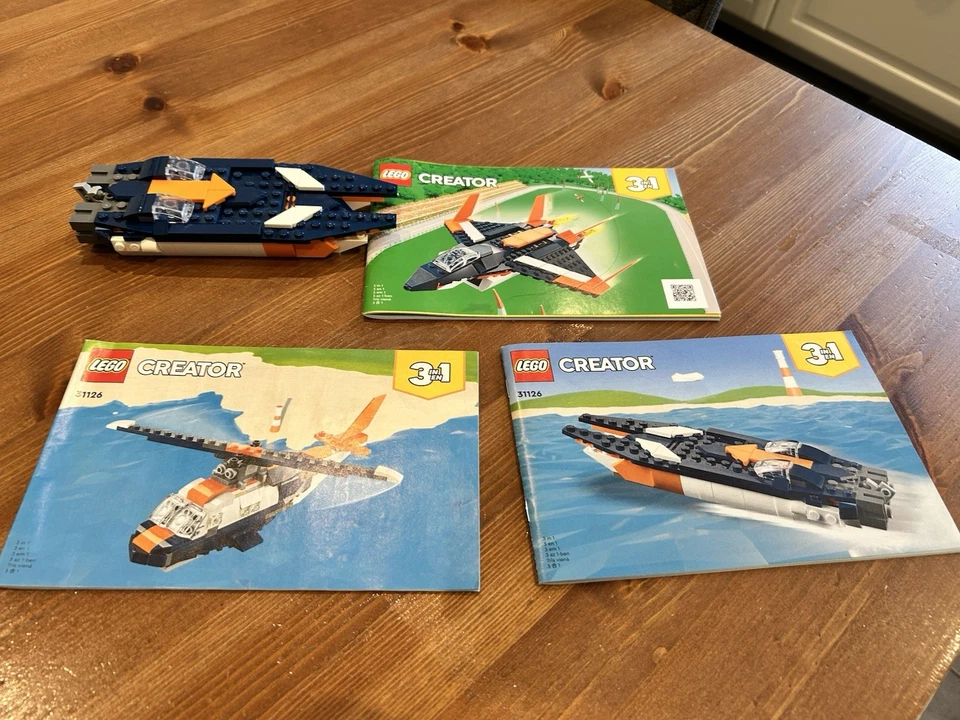 LEGO Creator 31126 Supersonic-jet, photo 2 of 5
