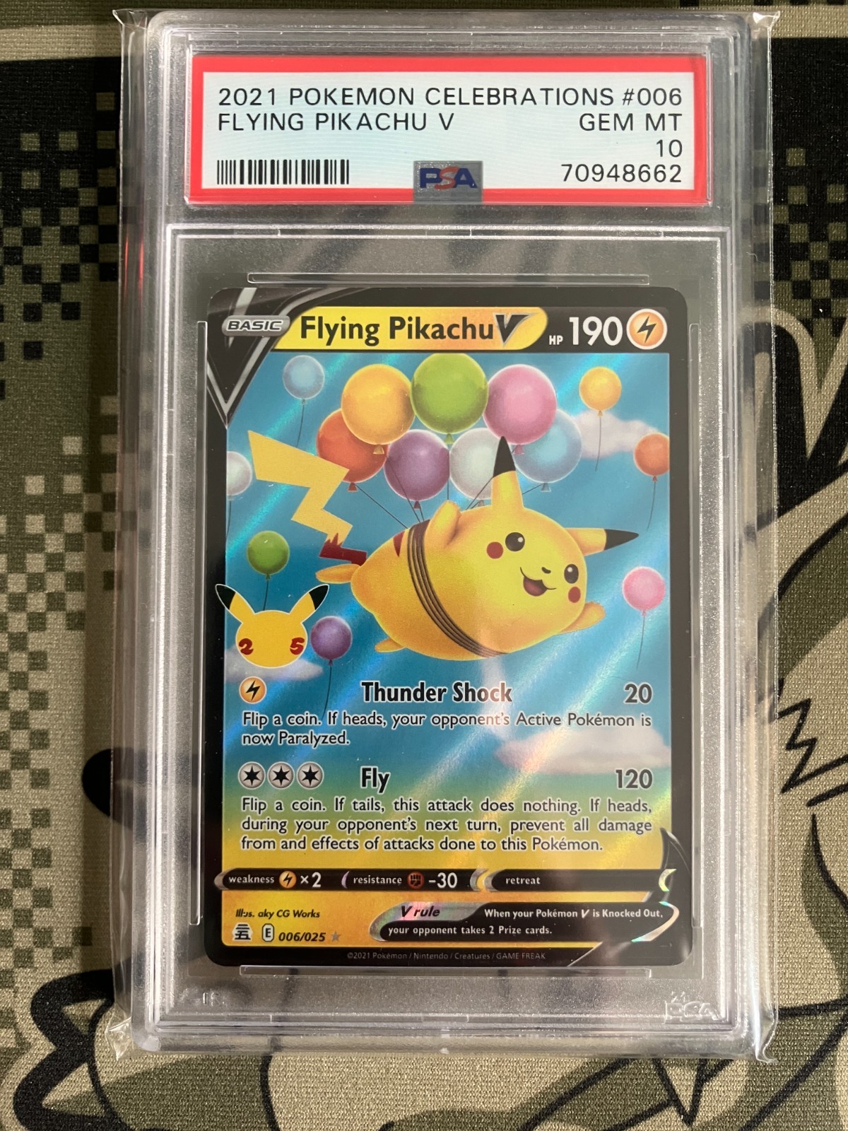 Pokemon 2021 - Flying Pikachu V - 006/025 - Holo Card Celebrations - PSA 10