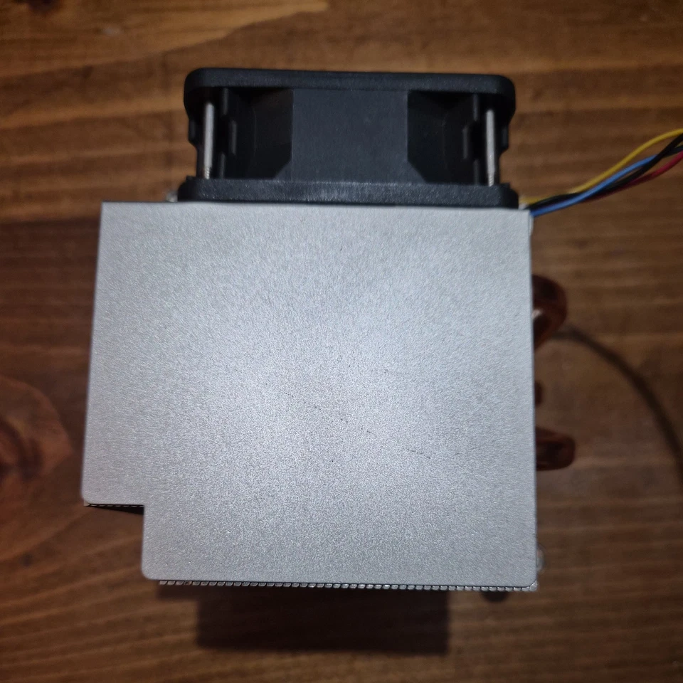 Intel Core i9-10980XE CPU 3,0 GHz 18-Core LGA 2066 Game Desktop Prozessor SRGSG - Bild 2 von 2