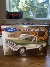 1970 Ford F150 custom short bed authentic 125 scale plastic model Factory Sealed