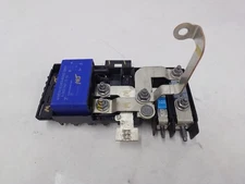 MERCEDES A-CLASS A 180 CDI 1.5 W176 2012-2015 Fuse Box In Engine Bay A2465401850