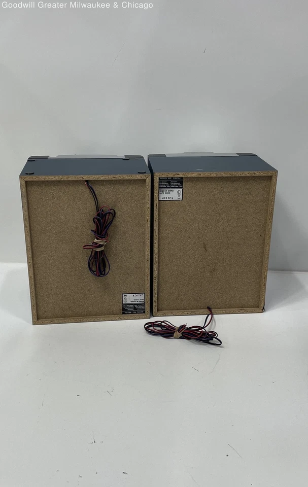 RCA Silver Black RS2764S Bookshelf Stereo System 5 Disc CD Changer Speaker Audio - Image 2 of 3