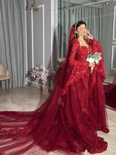 Red Appliques Long Sleeves Wedding Dresses Tulle Applique Sheath Sweep Train