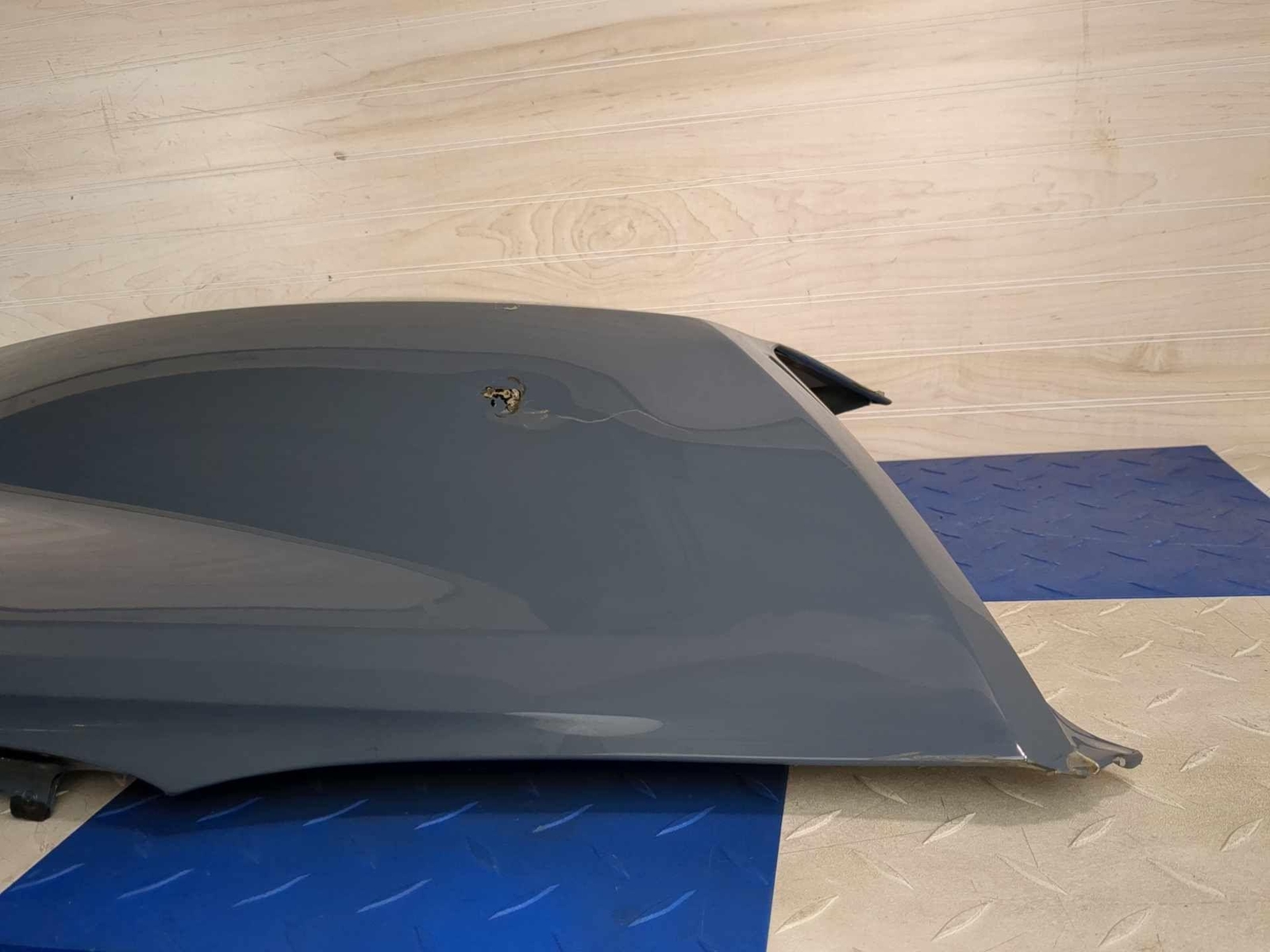 2017-2022 Audi R8 Coupe OEM Passenger Right Side Quarter Panel Kemora Gray Dents