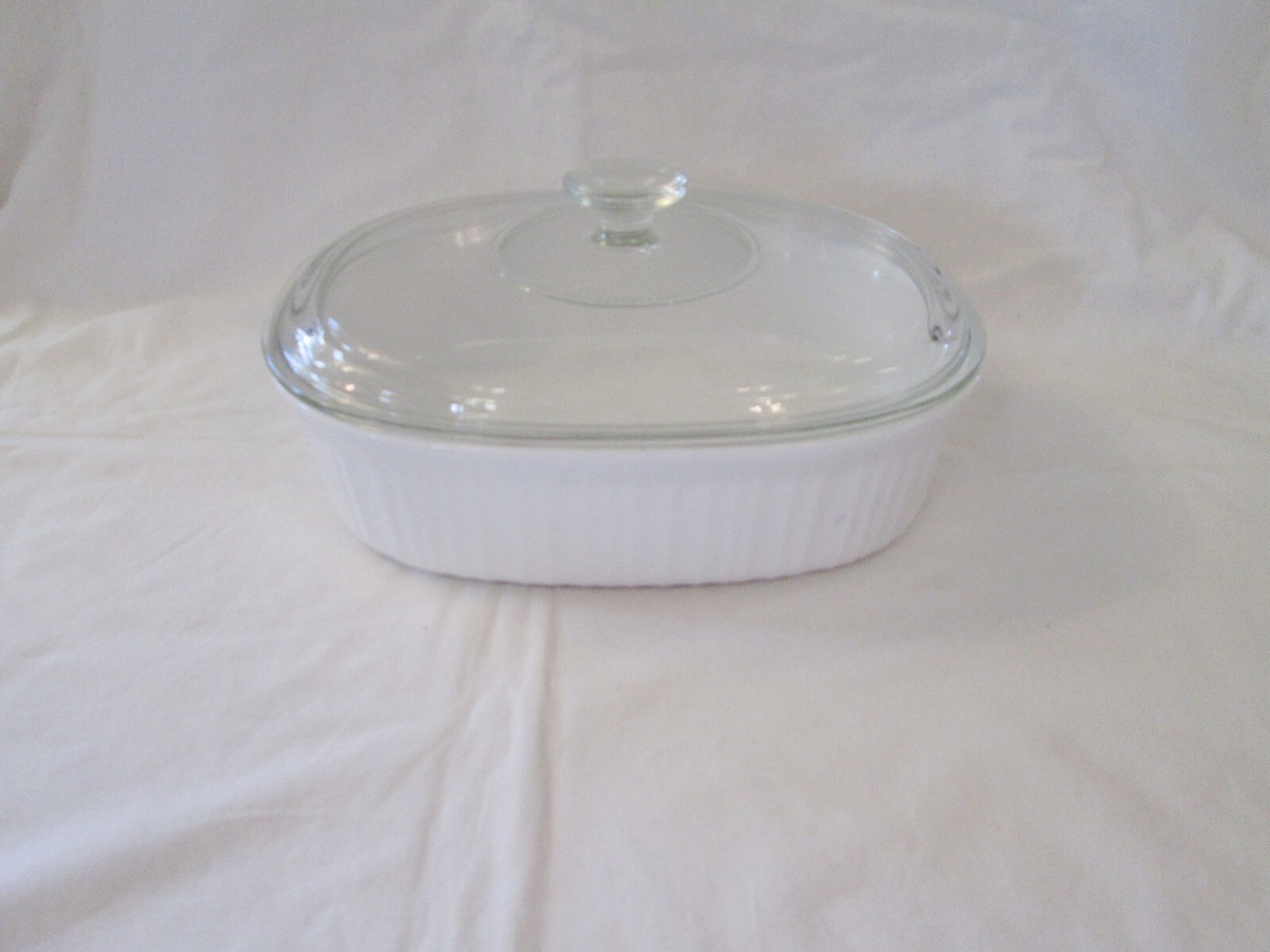 Corning Ware French White Stoneware Quart Oval Casserole Dish