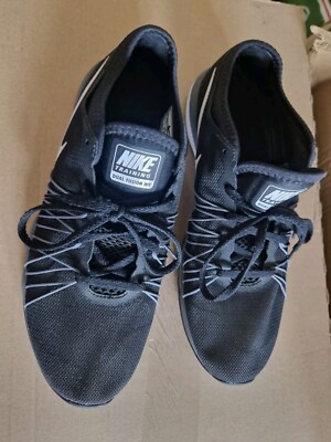 Nike TRAINING - Dual Fusion Hit GR  41 Ungetragen!