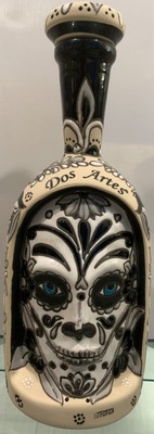 Tequila Dos Artes Extra Anejo limited Edition Dia De Muertos Empty Bottle 2019