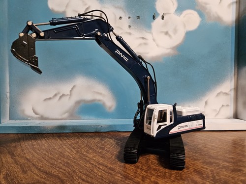 EXCAVATOR PTM SERIES 1:40 SCALE DIE-CAST METAL REPLICA PMC AMERICA & EUROPE