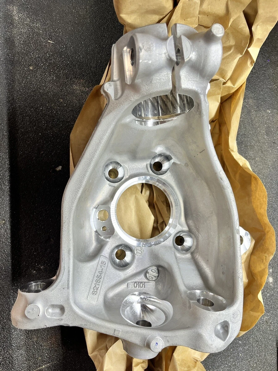 BMW FRONT SUSPENSION HUB CARRIER KNUCKLE G20 G21 OEM 31216877148 