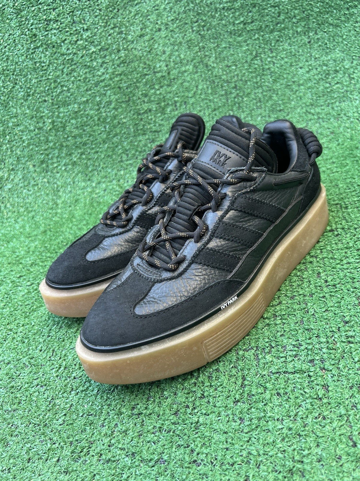 Seller photo, eBay