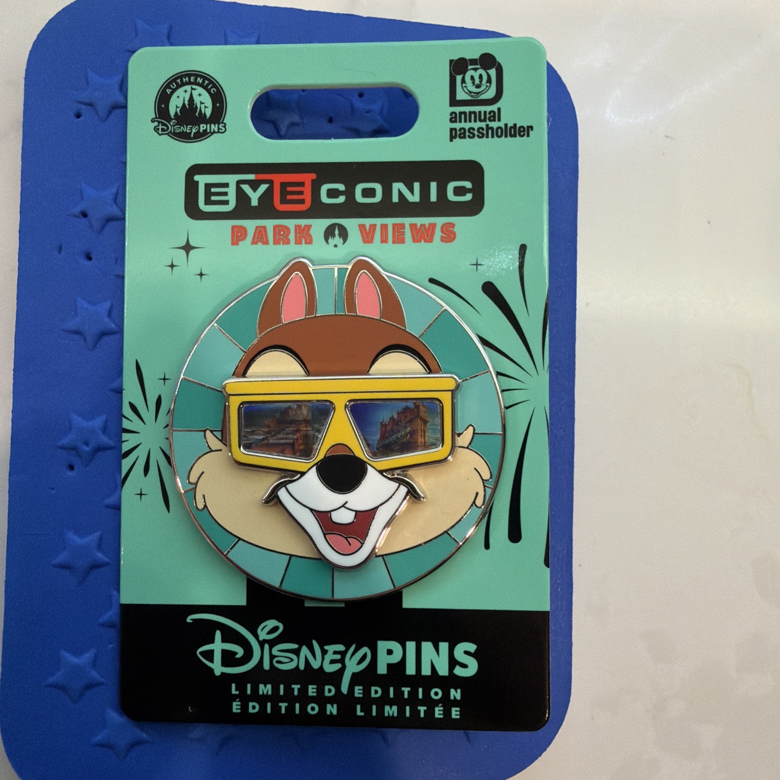 2026 Disney Parks WDW AP Quarterly EYECONIC VIEWS Chip Passholder LE 3000 PIN