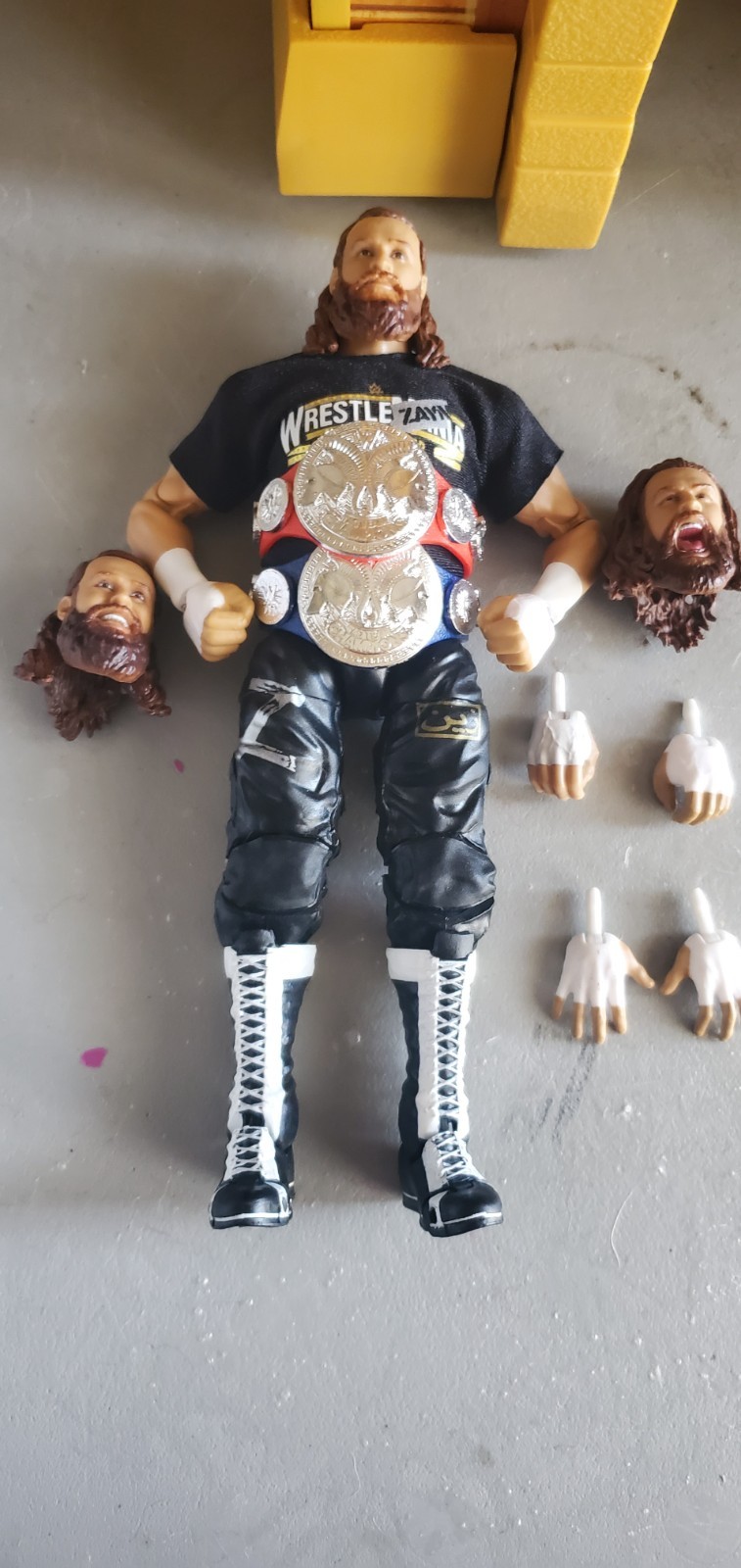 Sami Zayn Ultimate Edition Series 21 WWE WWF complete 2024 SHIPPING IN US ONLY