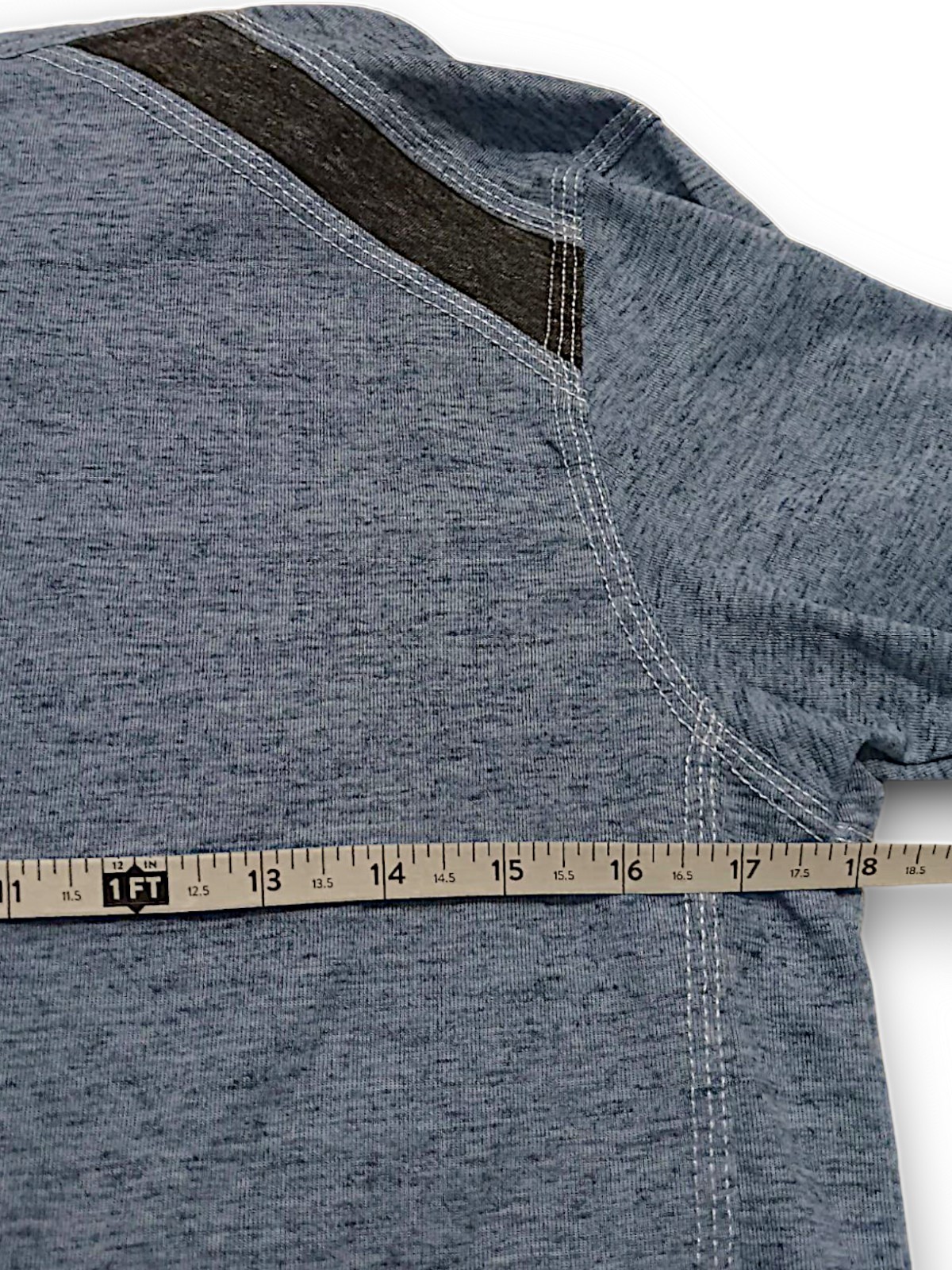 Broken Threads Men’s Medium T-Shirt Blue Black Colorblock Y2K Style Grunge Tee