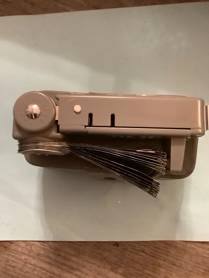 vintage tower bc pocket flash - Image 4 of 4