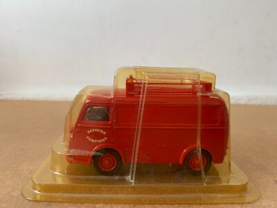Solido pompiers 1/43 Peugeot 403 1964