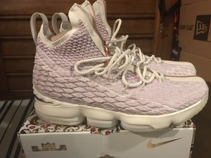 rose gold lebron 15