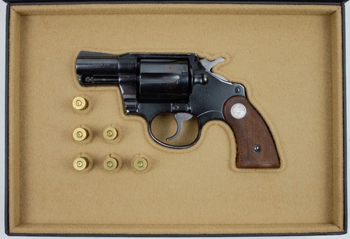 REVOLVER GUN PRESENTATION CUSTOM DISPLAY CASE BOX for COLT AGENT cal .38 Special - Picture 3 of 12
