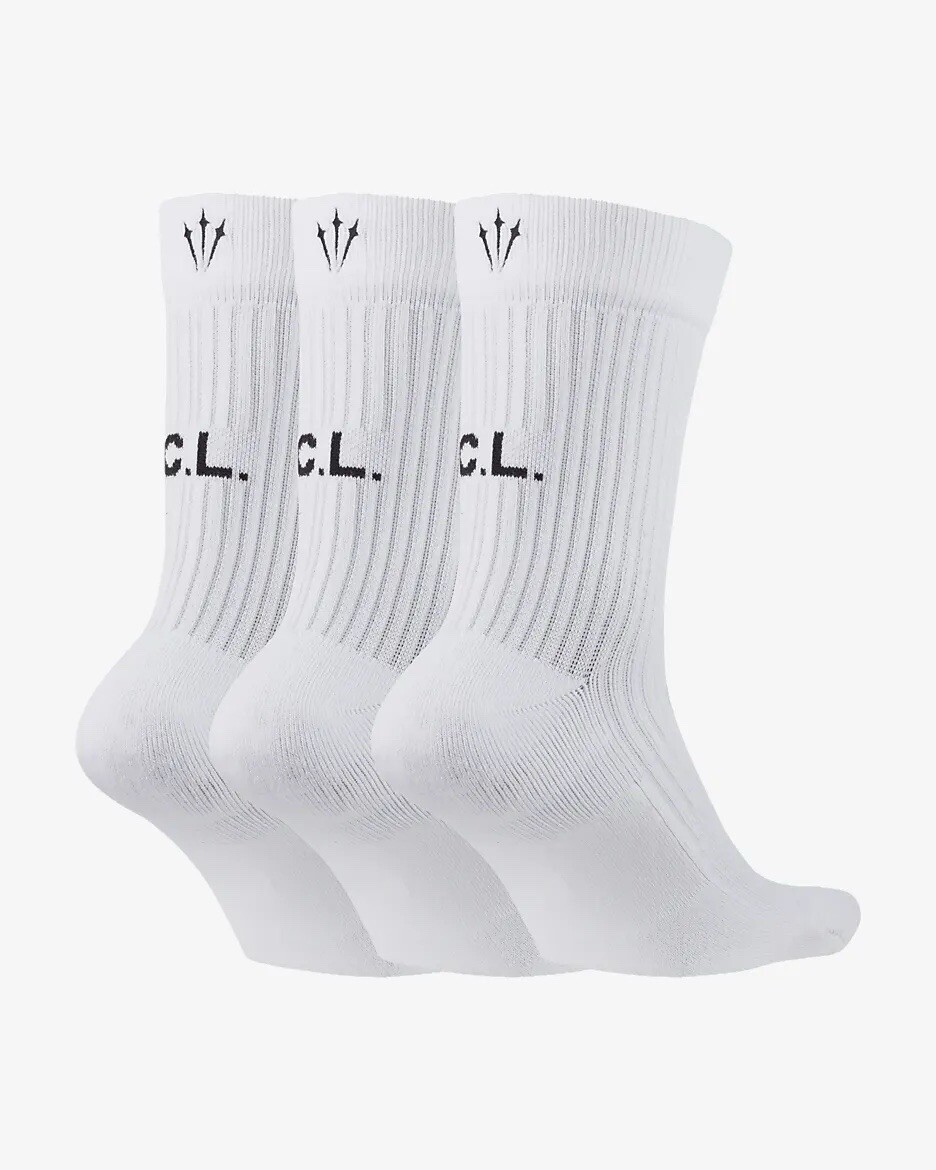 Nike x DRAKE NOCTA Crew Socks White/Black 3-Pack DD9240-100 Nike x DRAKE NOCTA Crew Socks White/Black 3-Pack DD9240-100