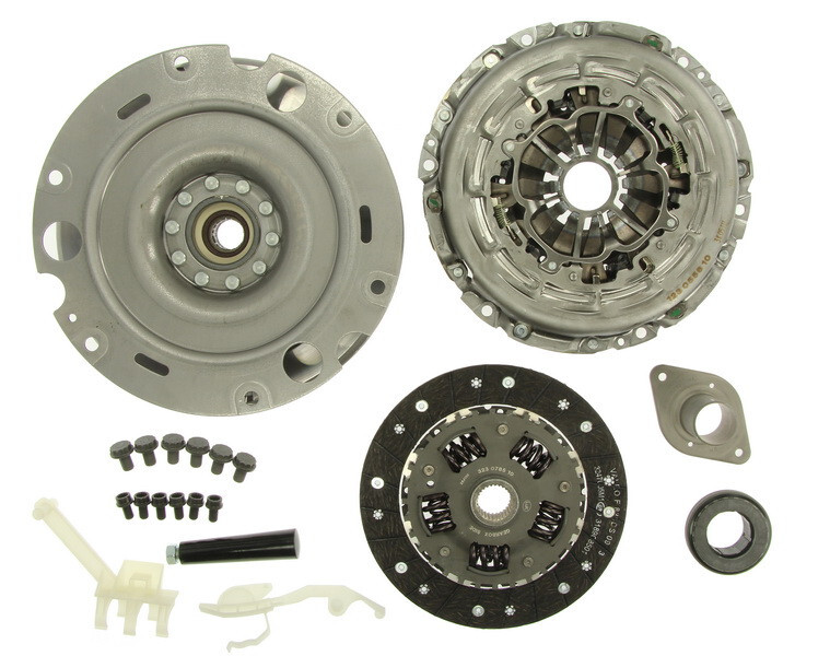 kit volano e frizione audi A4 A5 TDI 2.0 LUK  600 0147 00