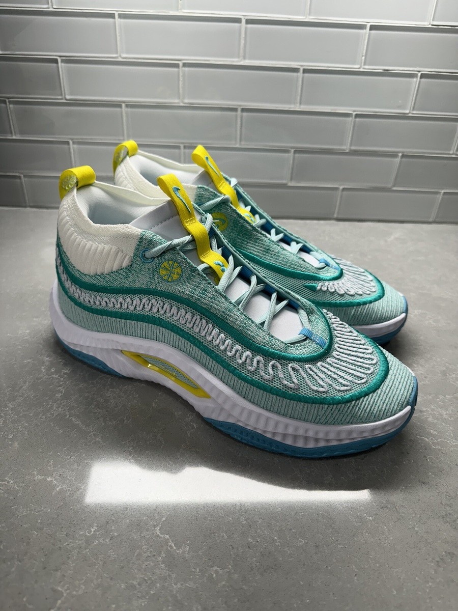 nike cosmic unity size 13