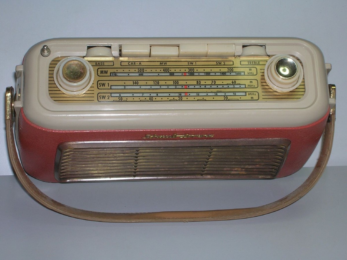 Vintage radio transistor SCHAUB LORENZ Weekend T20, 1962, très