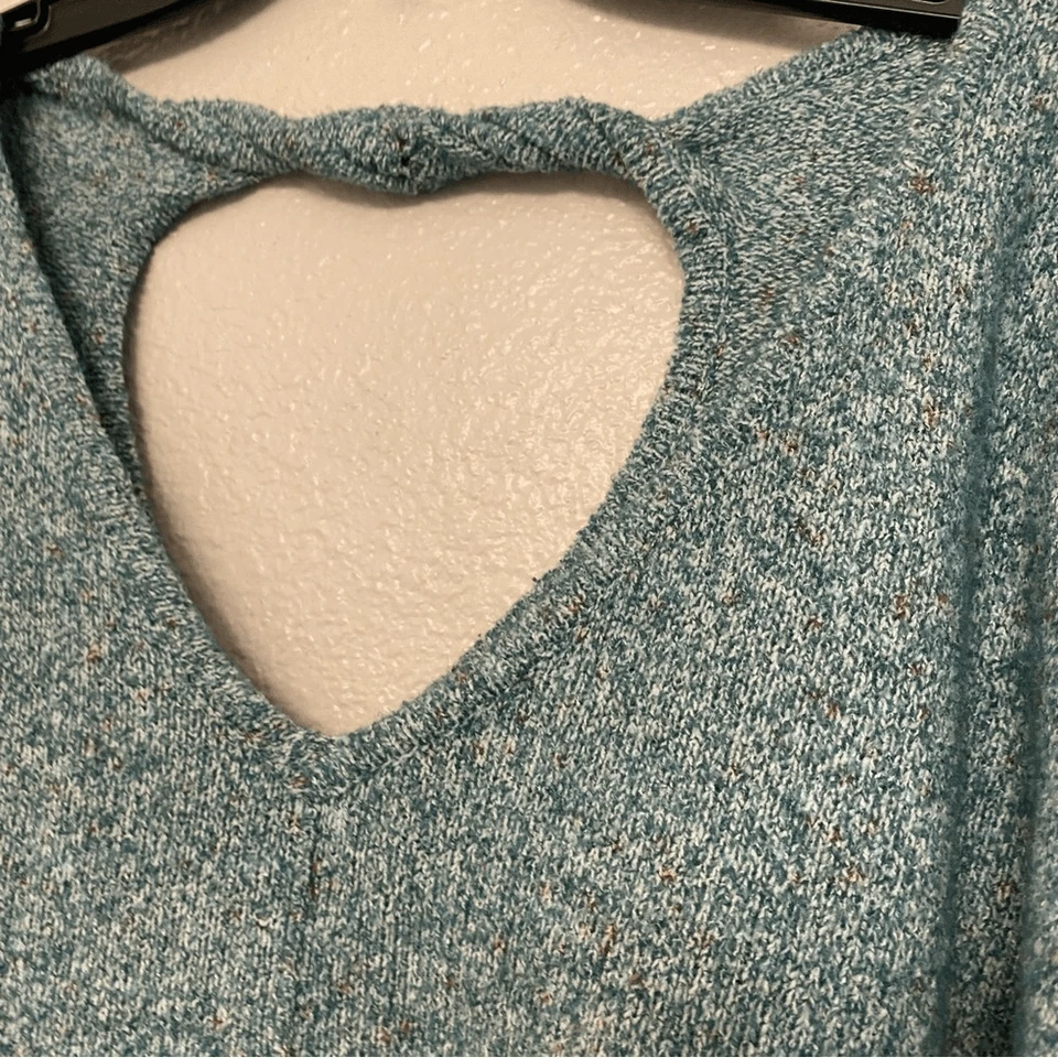 DEMOCRACY blue soft mid weight open back soft stretch sweater v neck L - Image 4 of 4