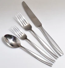Oneida Stainless Flatware Baltic Serving Set of 4 Pieces- Good Condition