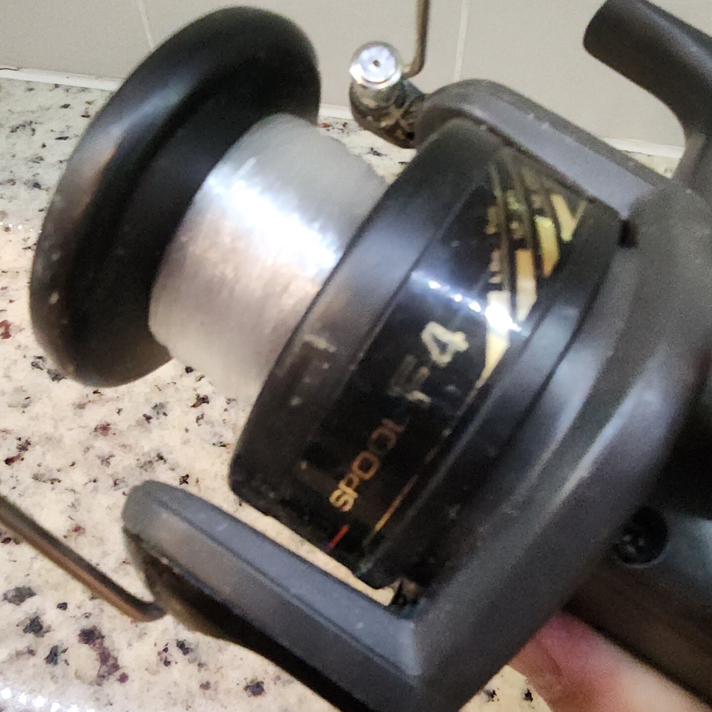 Shimano 400S Graphite Spinning Fishing Reel Shimano Spool F4