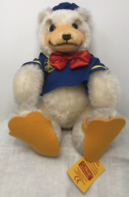 Steiff 2004年エディション限定白タグ　038952 Bear 28 PB replica 1904, 40 cm, white - Steiff.com