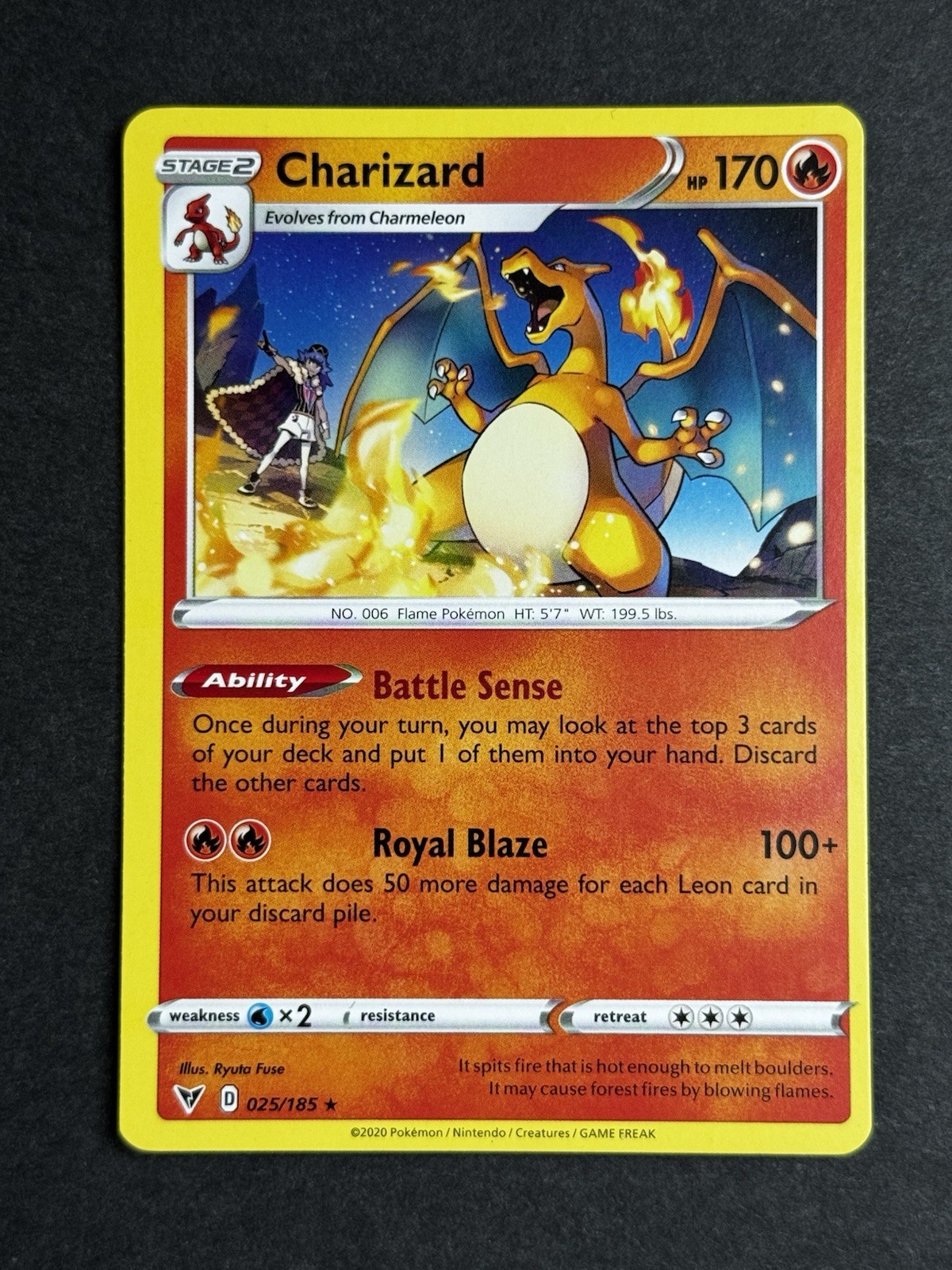 Charizard 025/185 Vivid Voltage Off Center Pokemon TCG NM/Near Mint