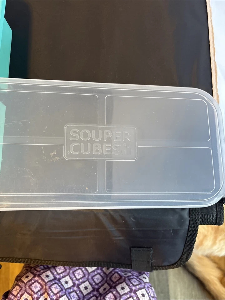 Bandeja de congelamento de alimentos Souper Cubes 2c com tampa azul água - Imagem 4 de 4