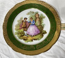 Vtg LIMOGES Fragonard 9.75" Gold Trim Green Scallop Edge Plate Courting Scene