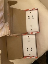 MK K701WHI Logic Plus Dual Voltage Shaver Socket 115/230V – White, new in box 