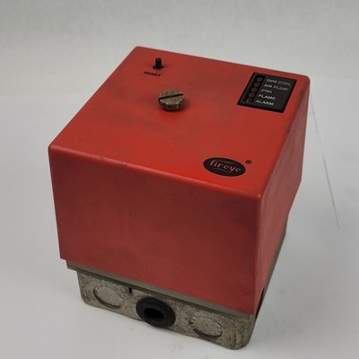 Fireye MC120R Flame Safeguard Controller, 120Vac, 50/60Hz - USED