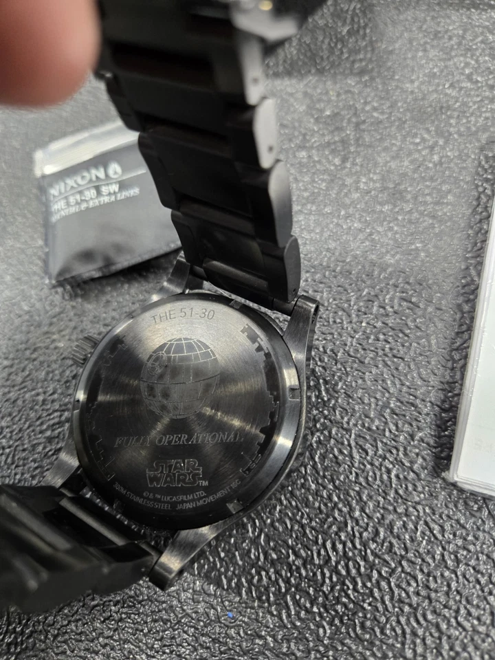 Reloj Nixon Star Wars Estrella de la Muerte LTD 51-30 NUEVO EN CAJA Foto 2 de 4