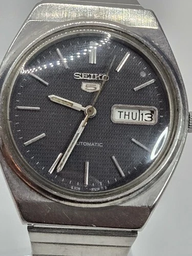 ​Title: Vintage Seiko 5 Automatic 6309-8840 Honeycomb Dial Charcoal Dial