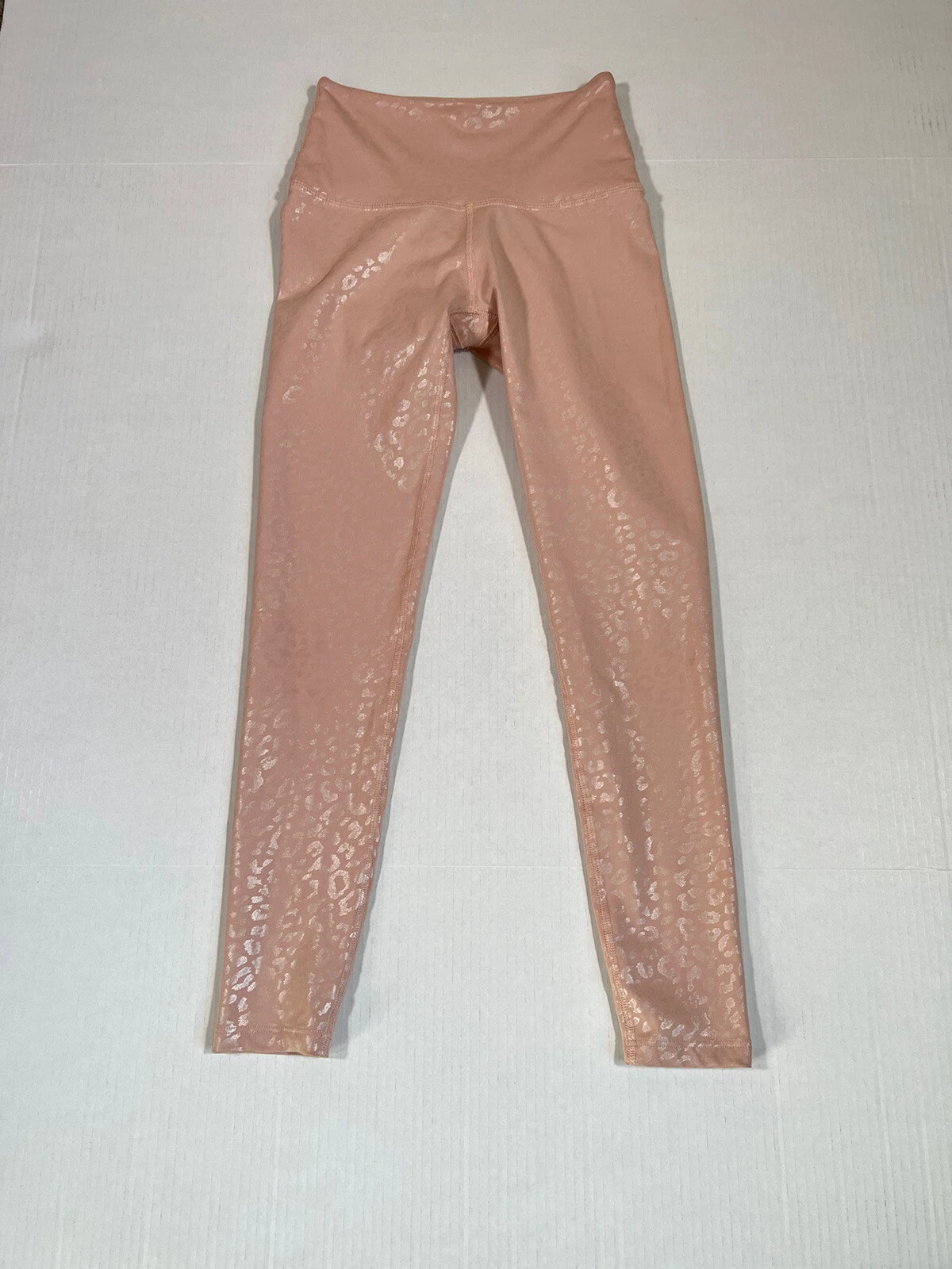 beyond-yoga shine leopard shimmer athletic workout chic leggings