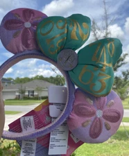 DISNEY MINNIE MOUSE MAIN ATTRACTION EARS HEADBAND IT'S A SMALL WORLD