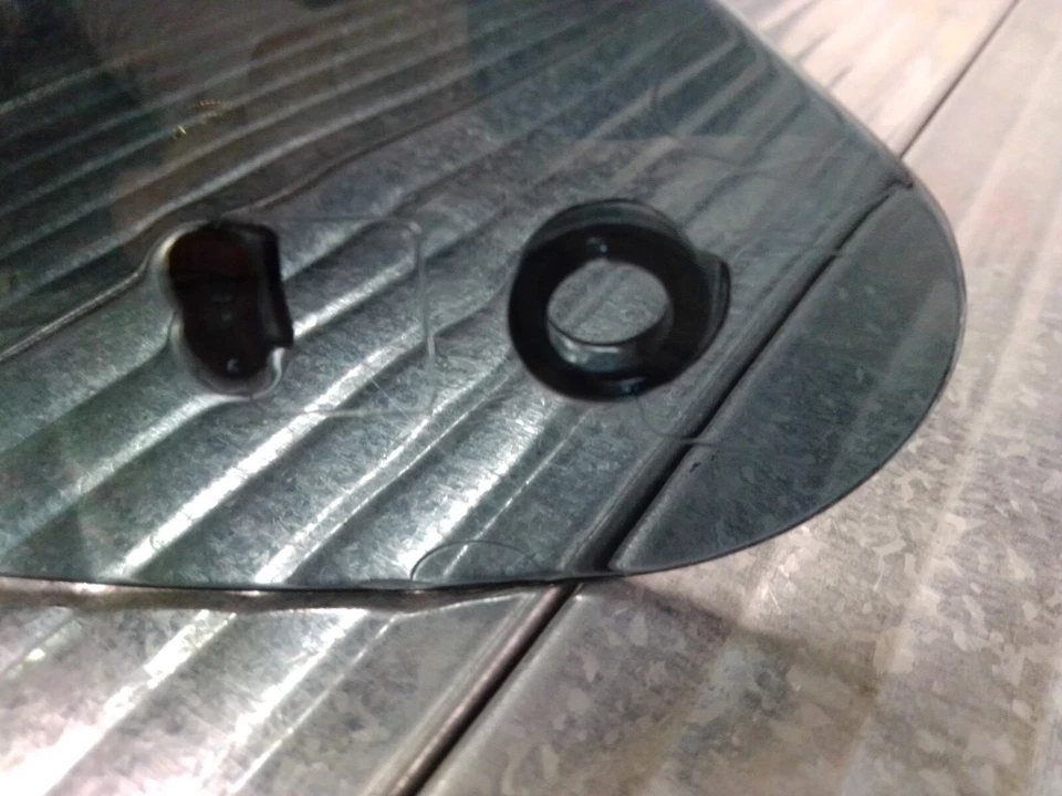 VISIERA FUME' SCURO (21 27%) HJC HJ-17J PER CASCO IS-33 IS-URBY 30001805 - Immagine 4 di 4