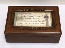 SANKYO Cottage Garden TRUE FRIEND Music Box Plays "That's What Friends Are For"