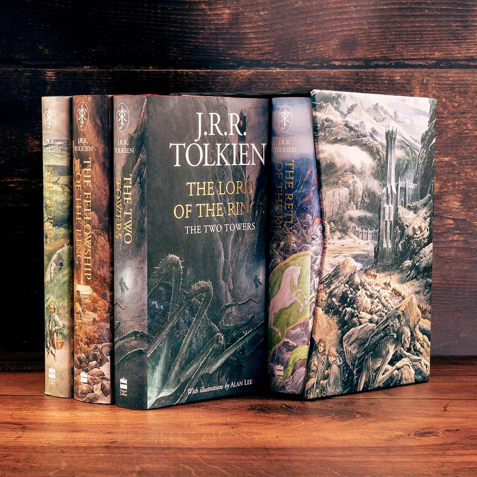 The Hobbit & The Lord Of The Rings Boxed Set By J.R.R Tolkien NEW HARDCOVER 2020 Foto 3 de 4