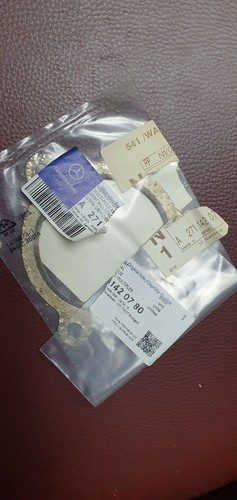 Original Mercedes-Benz Mehrlochdichtung an Katalysator und Turbolader A271142078