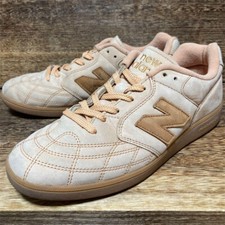 【新品未使用】ニューバランス Made in UK Epic TR NB公式 - 店舗ニュース - 限定コレクション「MADE IN UK FOOTBALL PACK