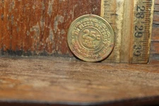 Vintage 25 Cents Pizza Time Theatre Token Chuck E. Cheese 1981 In Pizza We Trust